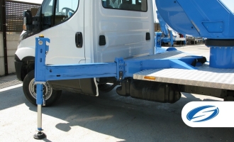 platform on truck ForSte 20T stabilizers Socage
