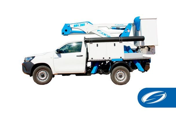pick up with lift basket ForSte a314 TOYOTA HILUX Socage pick up with lift basket ForSte a314 TOYOTA HILUX Socage